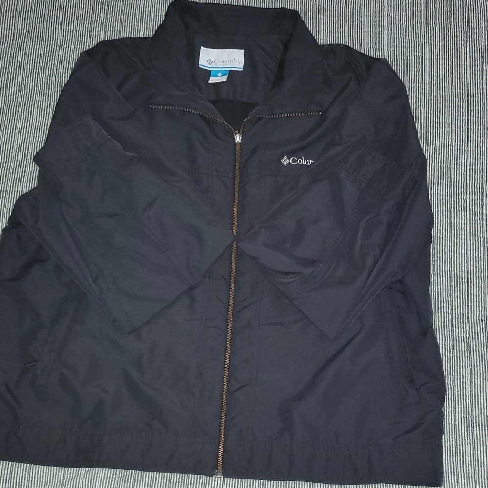 Columbia Black Zip Front Windbreaker Jacket